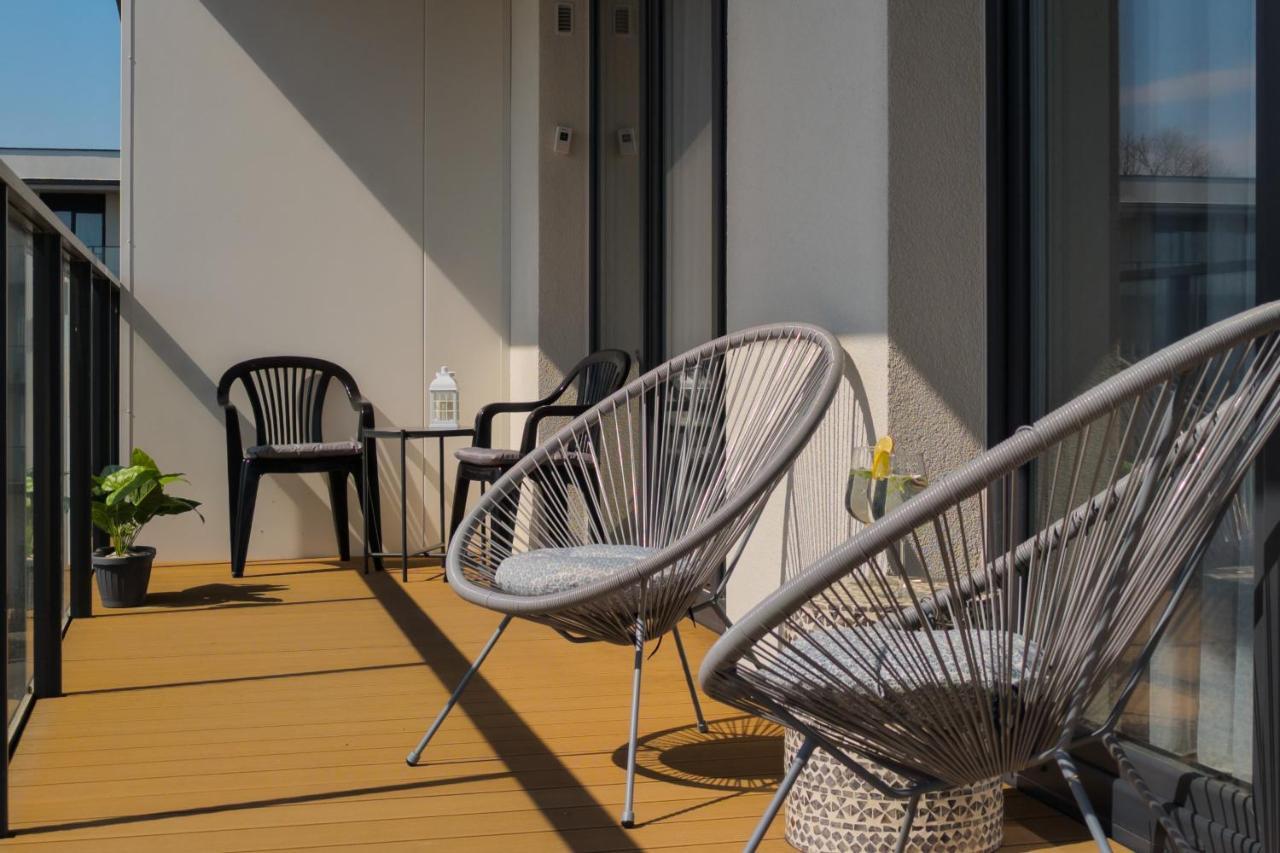 Wellness Resort Apartments Dziwnow Riverfront By Noclegi Renters מראה חיצוני תמונה